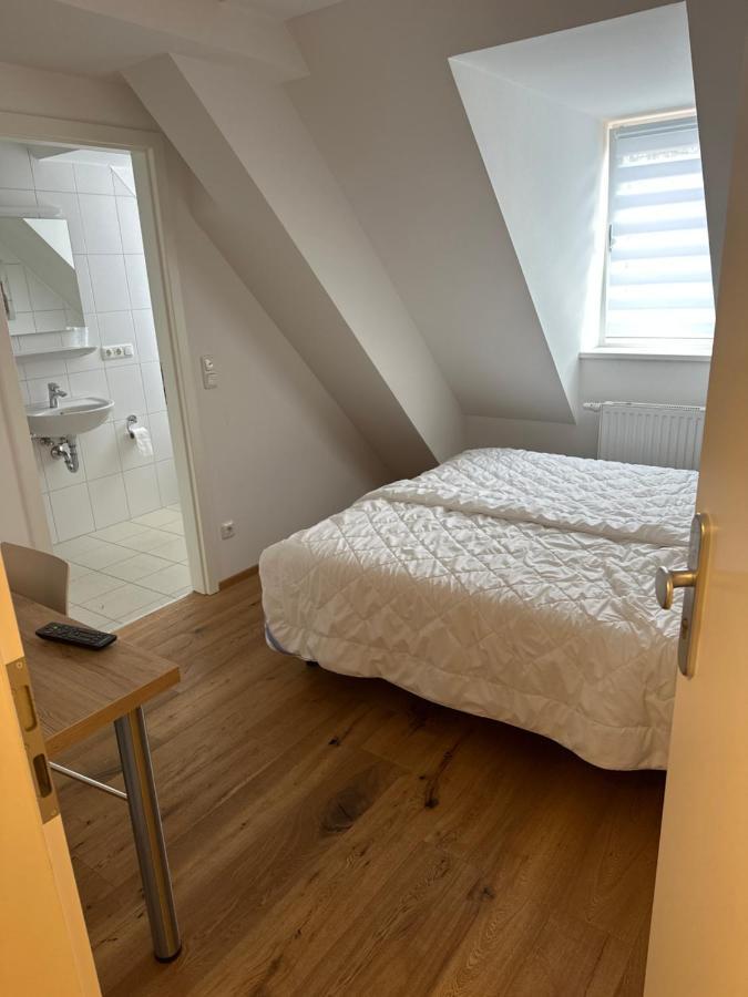 Alter Wirt Ramersdorf Hotel *